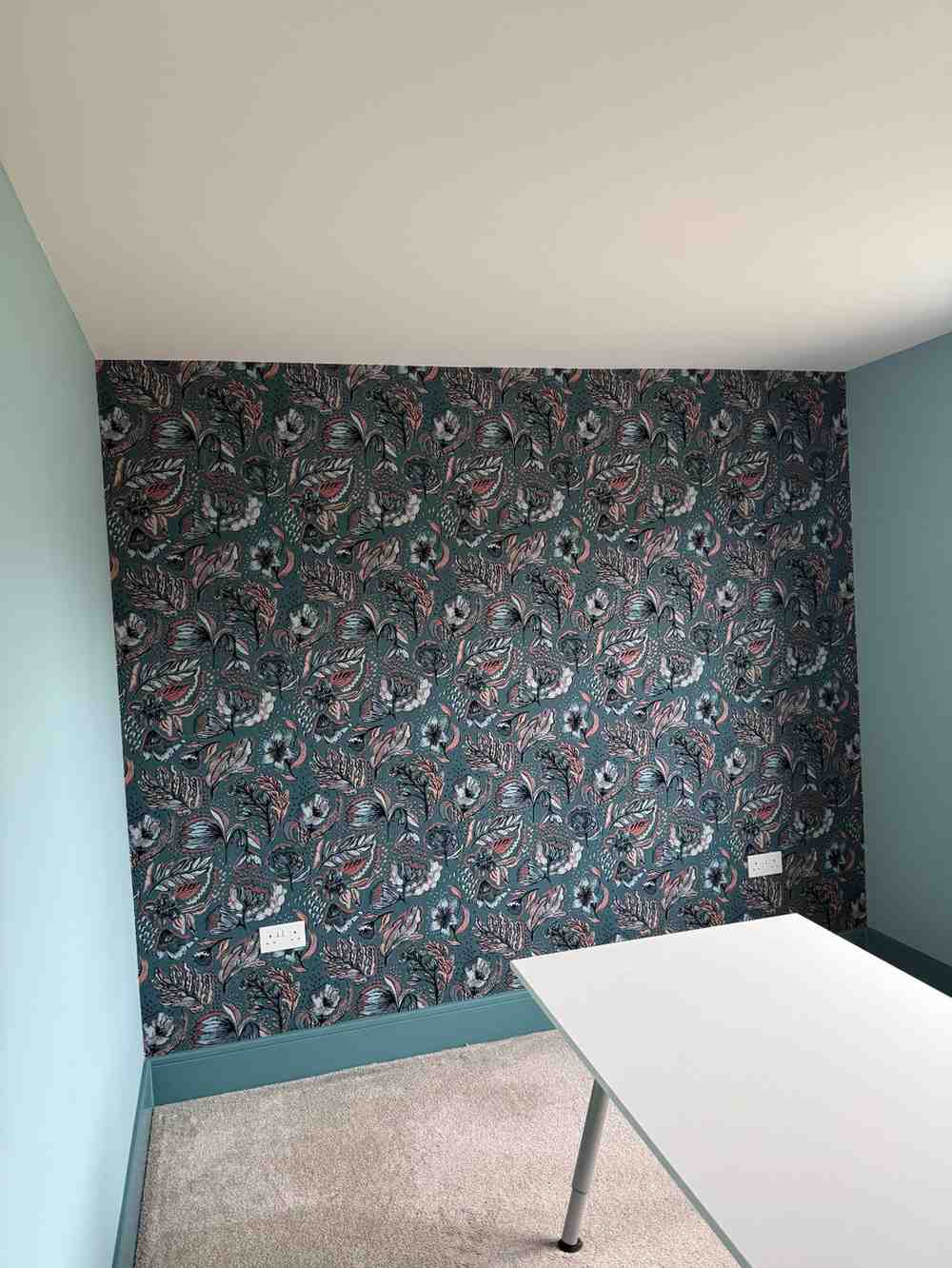 Floral Feature Staircase